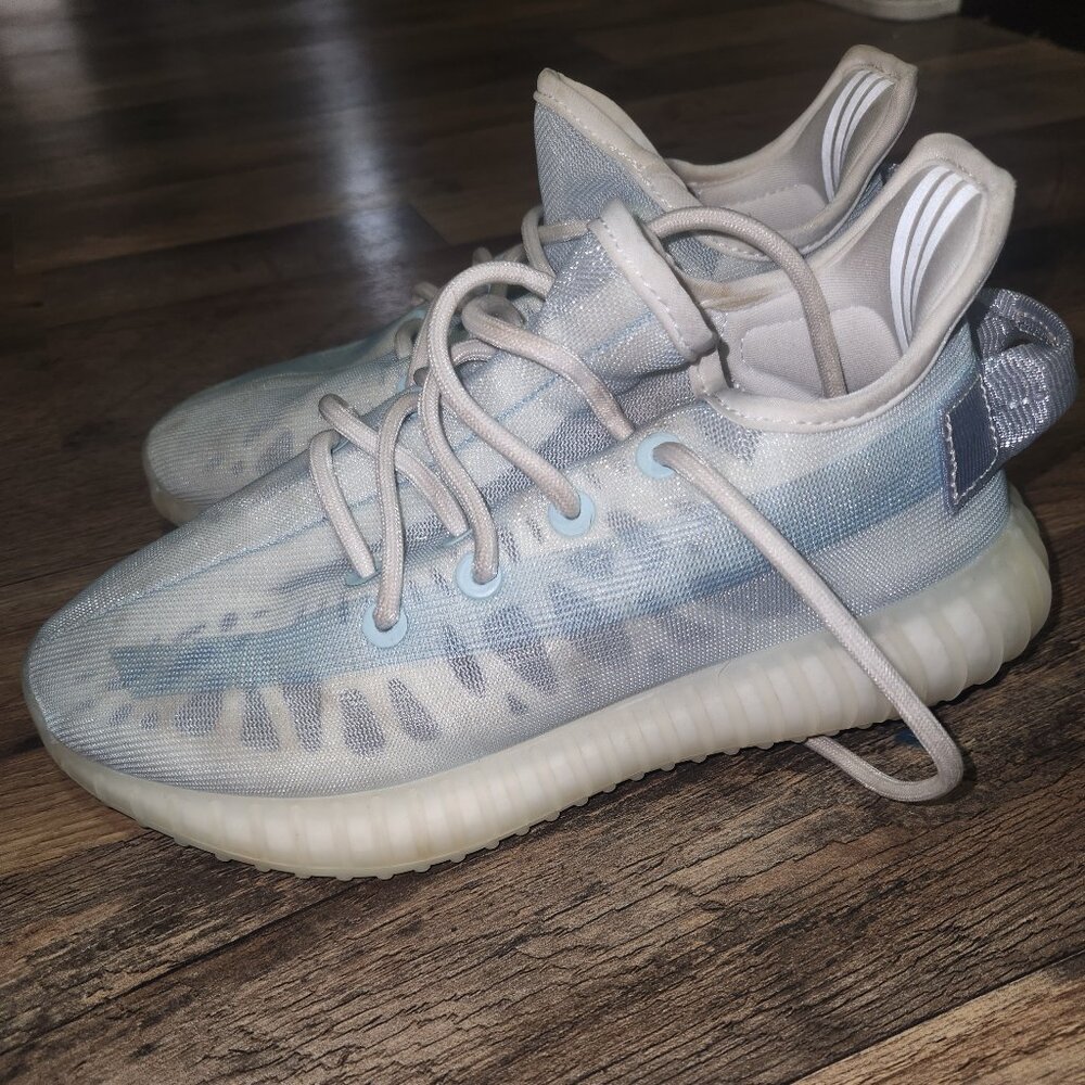 Yeezy 350 boost